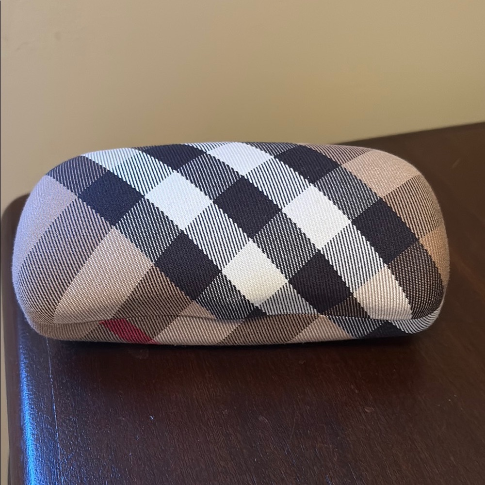 Burberry Eyeglasses Fabric Nova Check Pattern Hard Clamshell CASE ONLY Italy - Picture 2 of 4